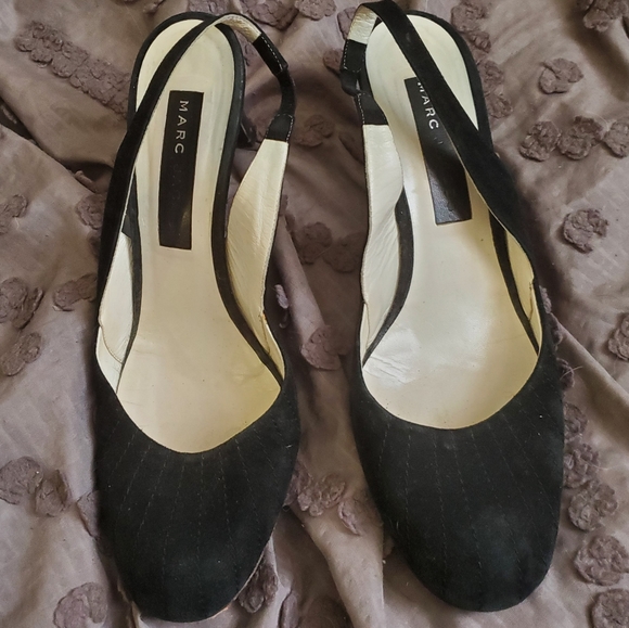 Marc Jacobs Black Suede Slingback Pumps. Made in Italy. - Picture 2 of 11